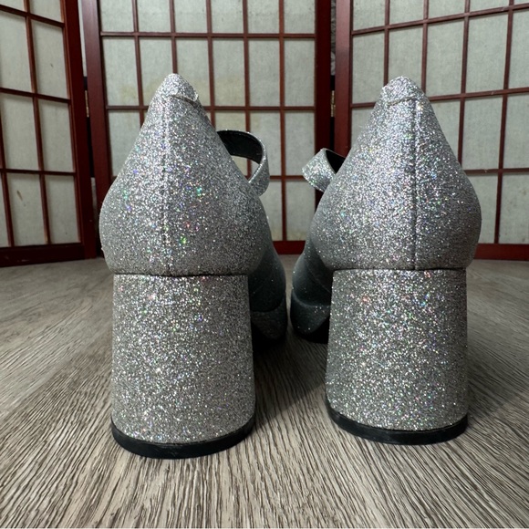 dELiA*s Silver Glitter Mary Jane Platform Heels | New in Box Sz 9M - Picture 4 of 11